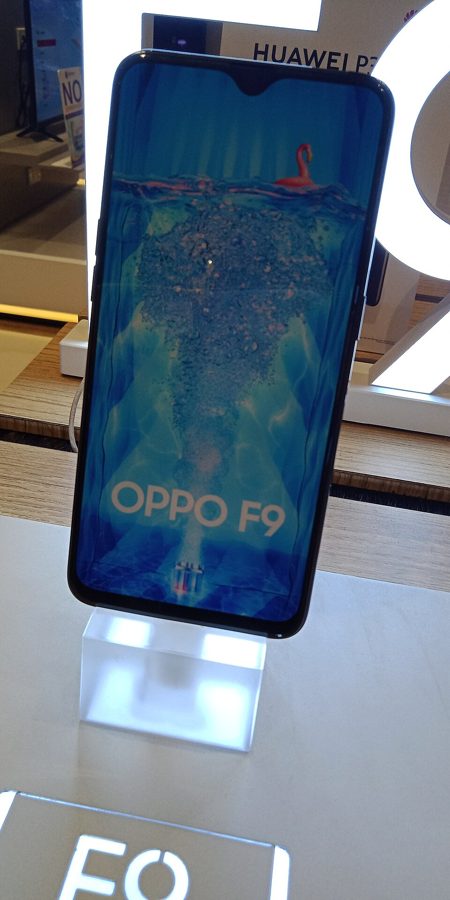 Oppo F9, F11